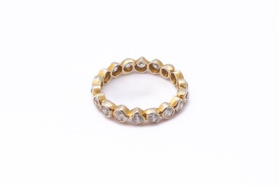 GOLD ETERNITY DIMOND RING