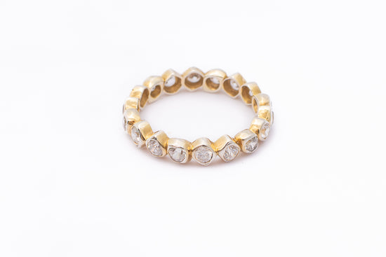 GOLD ETERNITY DIMOND RING