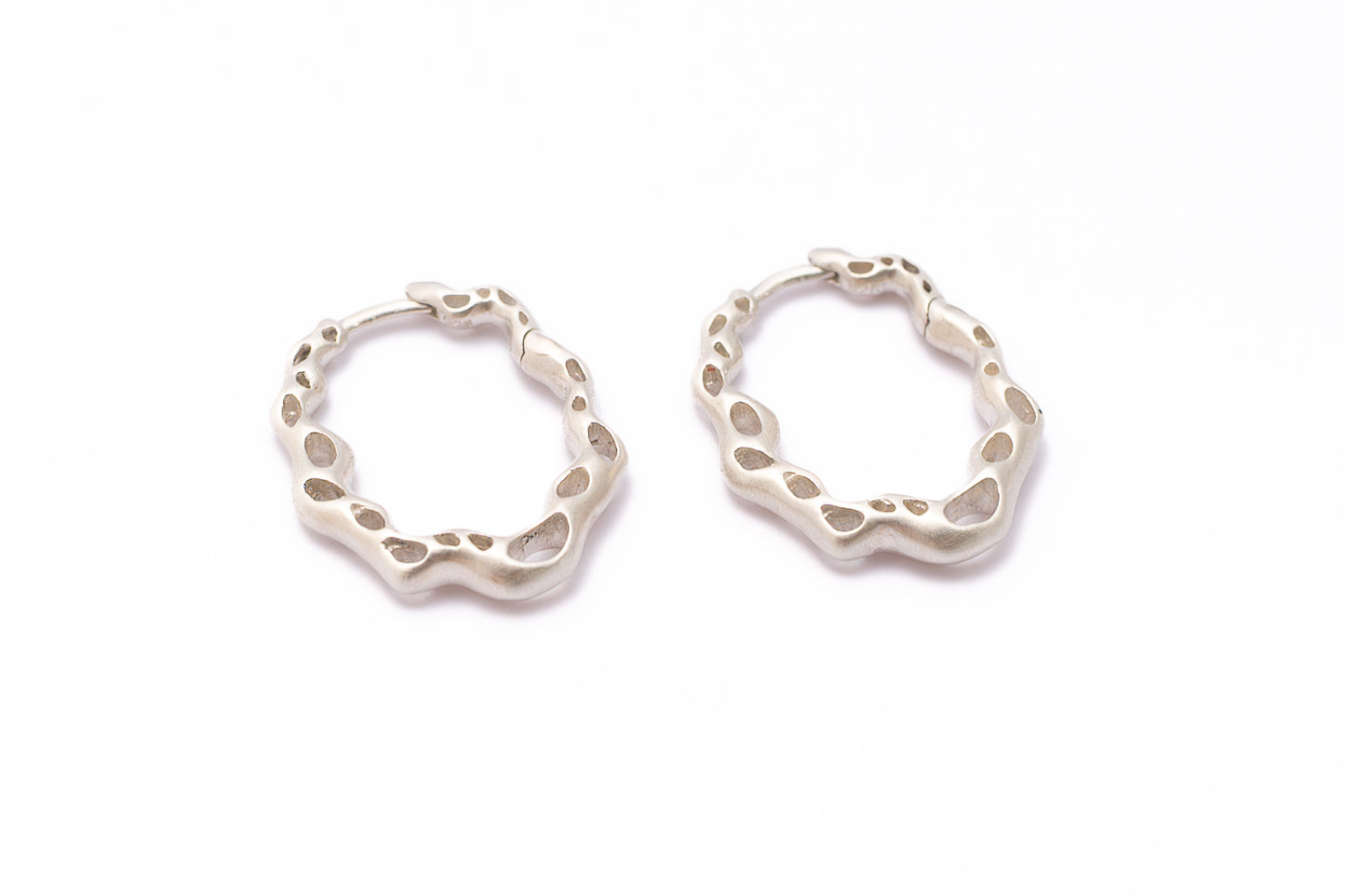 SILVER ATOLL HOOP EARRINGS